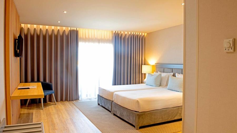 Hotel Cristal Praia Resort & Spa Vieira de Leiria Ngoại thất bức ảnh